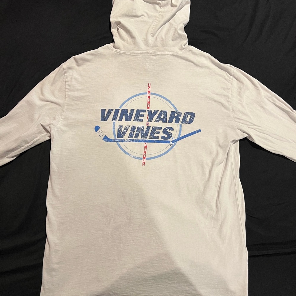 Vineyard Vines Hockey Logo Longsleeve Lightweight Shirt